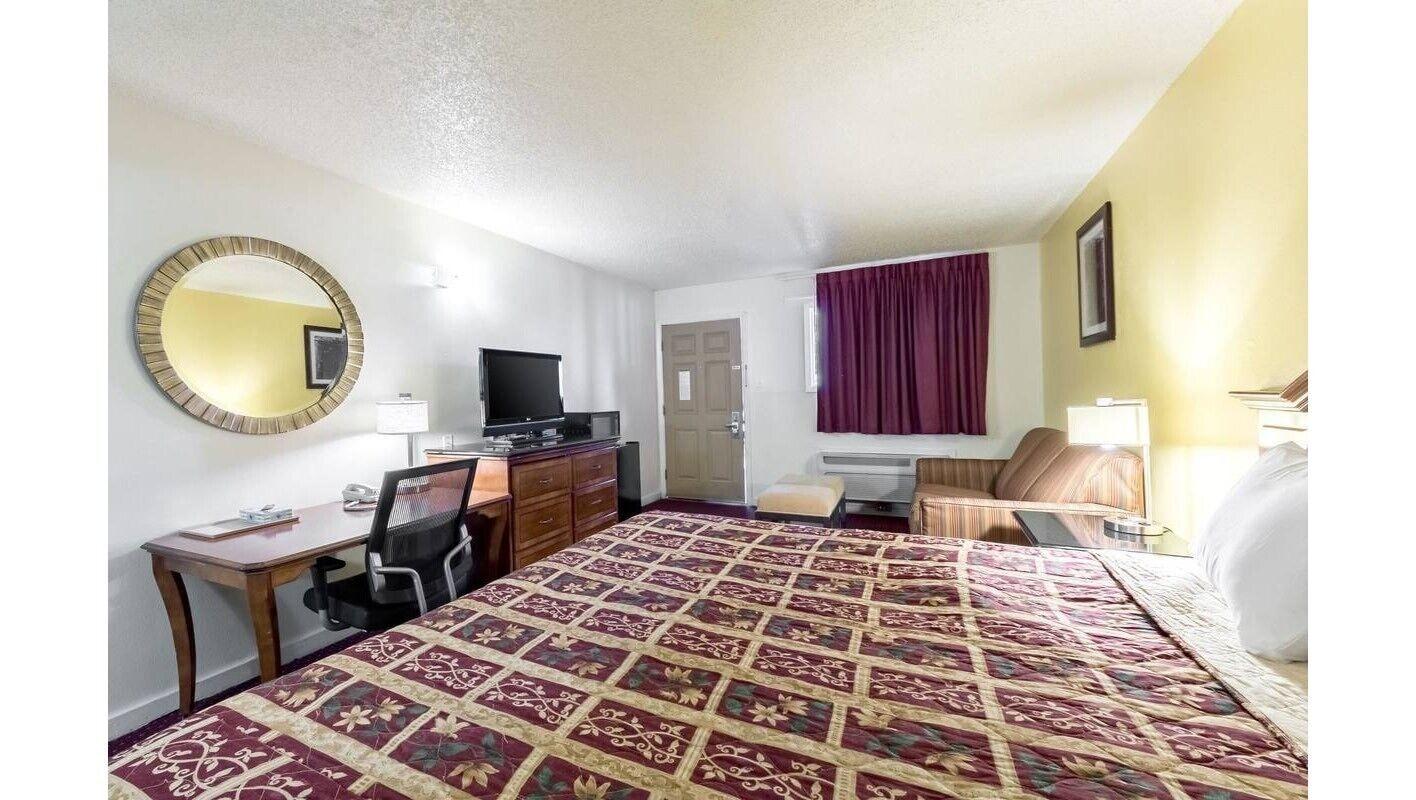 Hillview Inn At Six Flags Fiesta San Antonio Ngoại thất bức ảnh