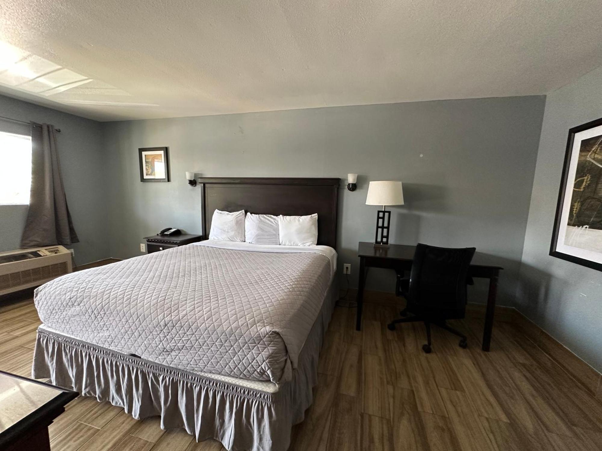 Hillview Inn At Six Flags Fiesta San Antonio Ngoại thất bức ảnh