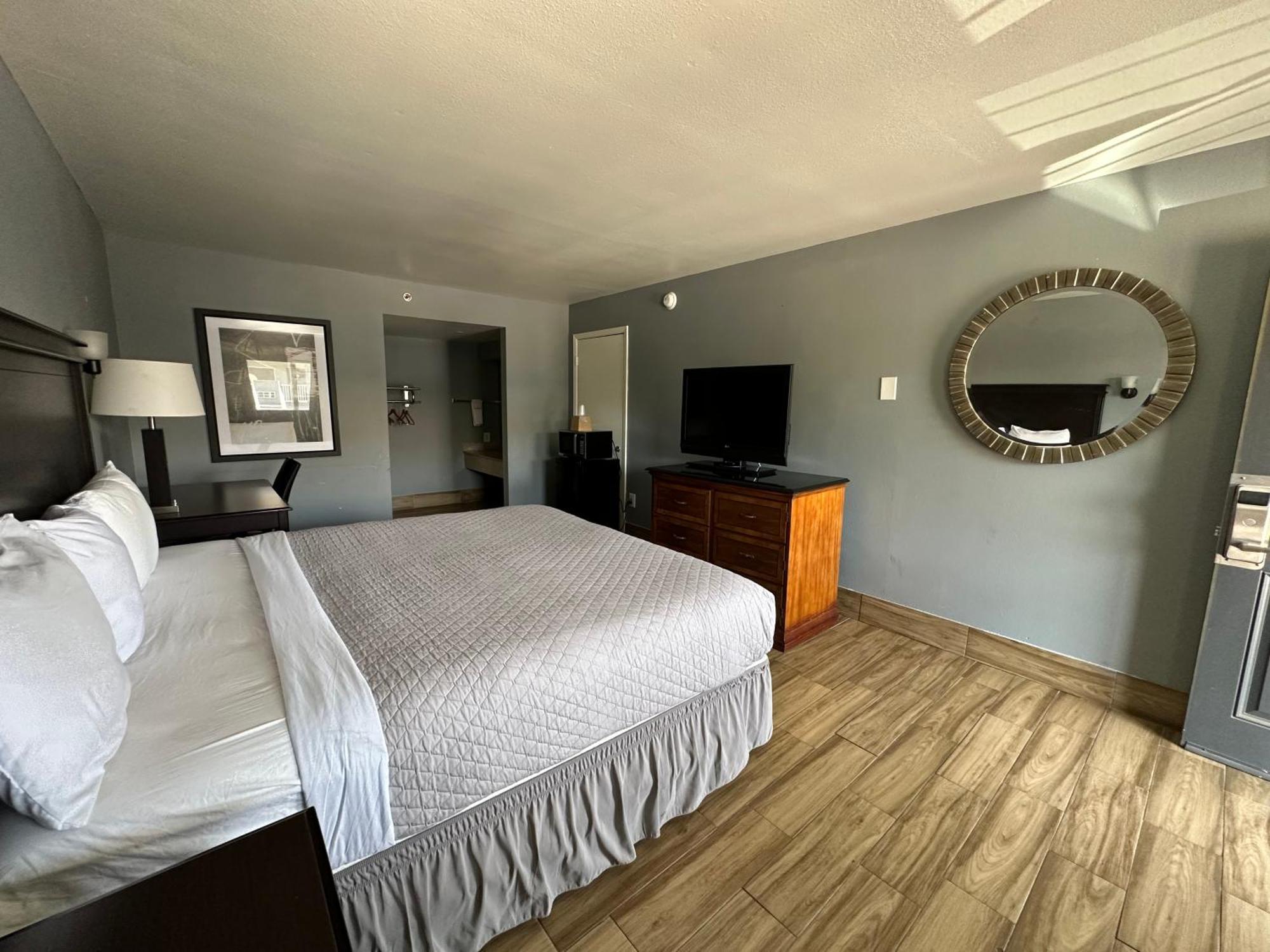 Hillview Inn At Six Flags Fiesta San Antonio Ngoại thất bức ảnh